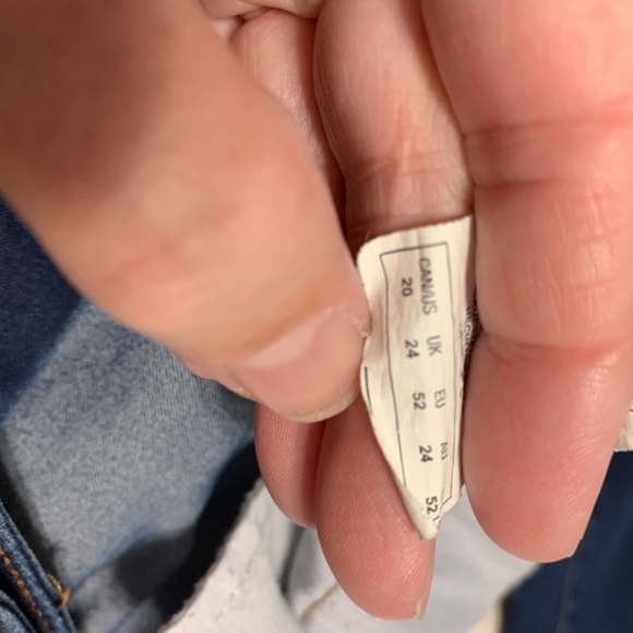 Love & Legend distressed jeans - Picture 3 of 3